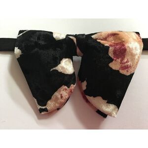 Handmade Oversized Black Velvet Floral Bow tie Vintage style 70`s Wedding Prom‎